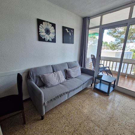 Apartamento Alma Салоу Екстериор снимка