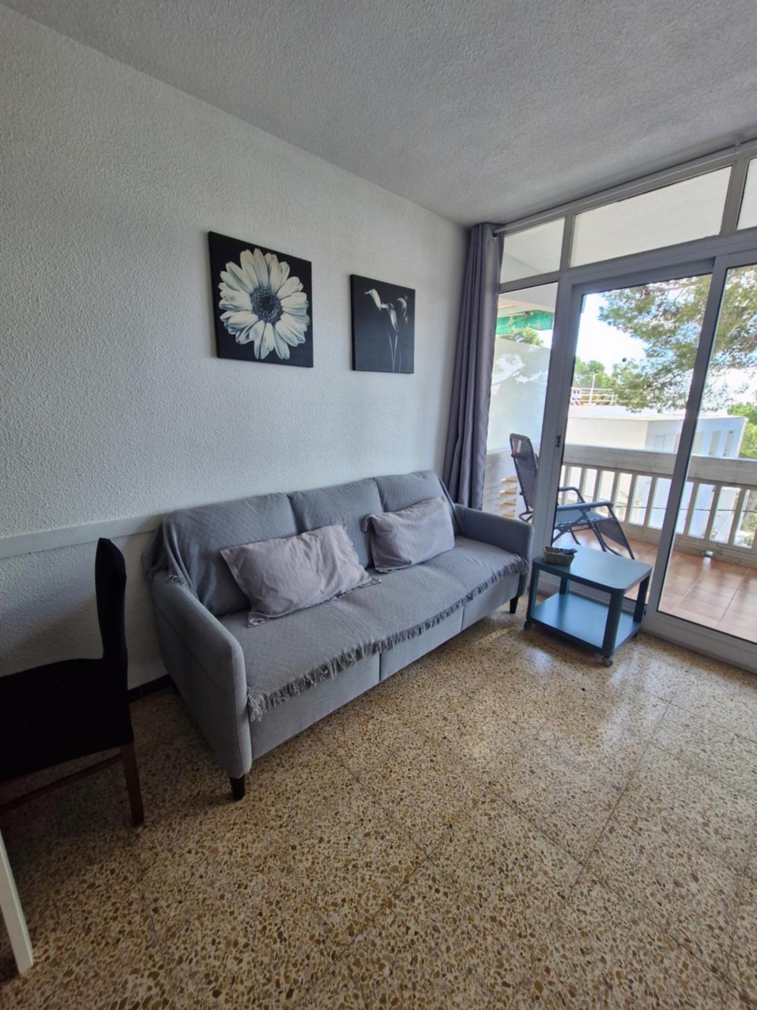 Apartamento Alma Салоу Екстериор снимка