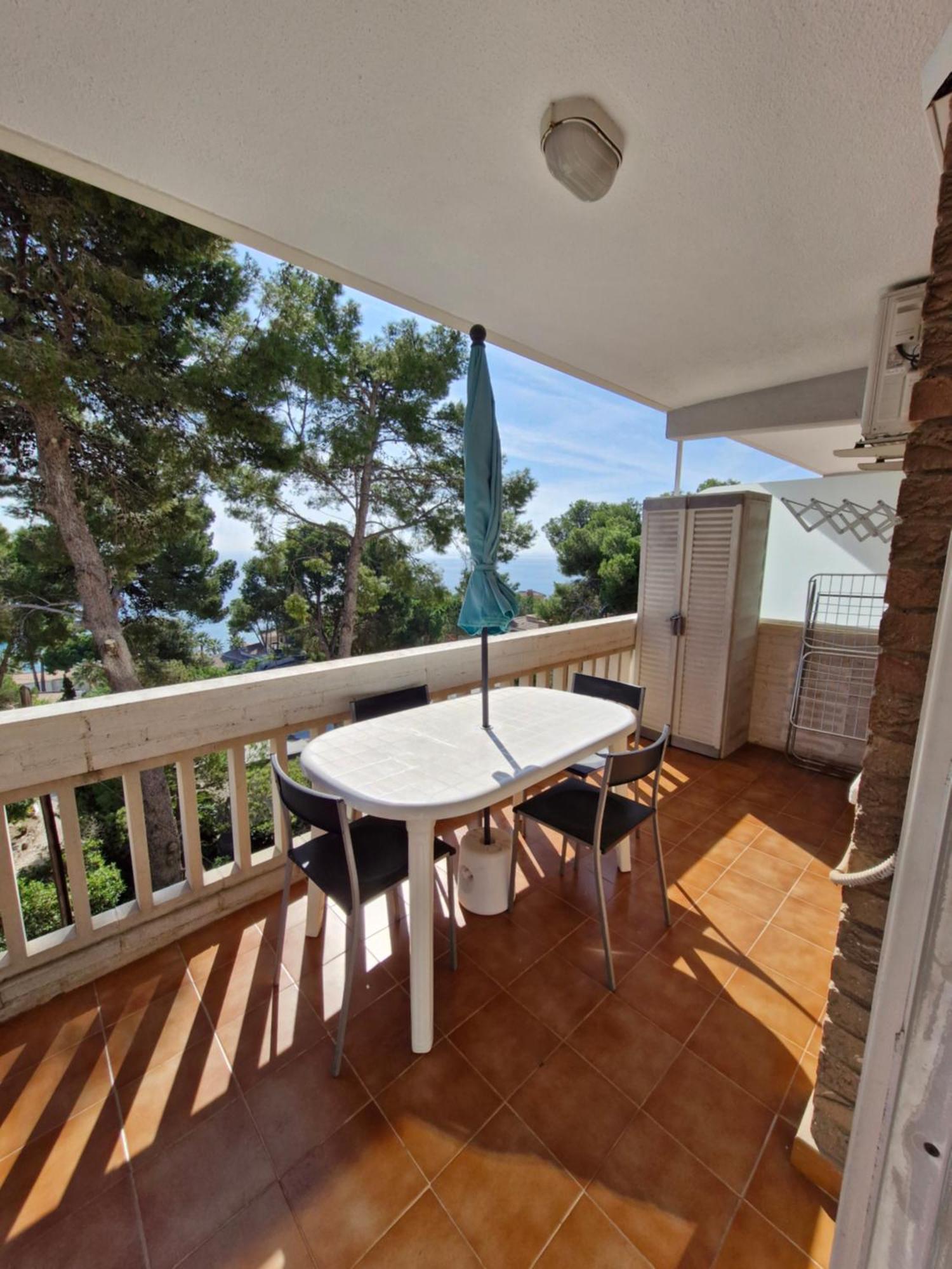 Apartamento Alma Салоу Екстериор снимка