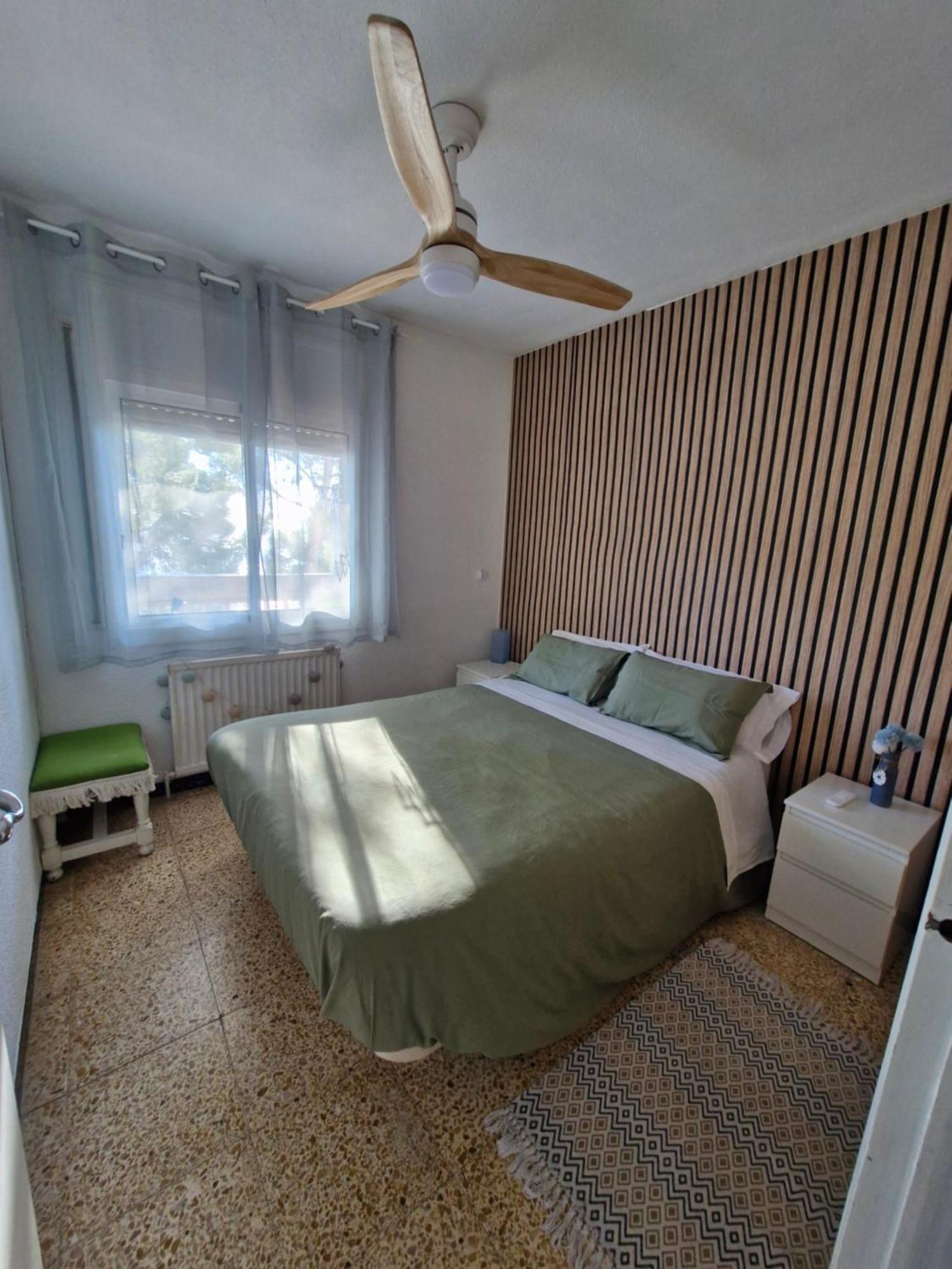 Apartamento Alma Салоу Екстериор снимка